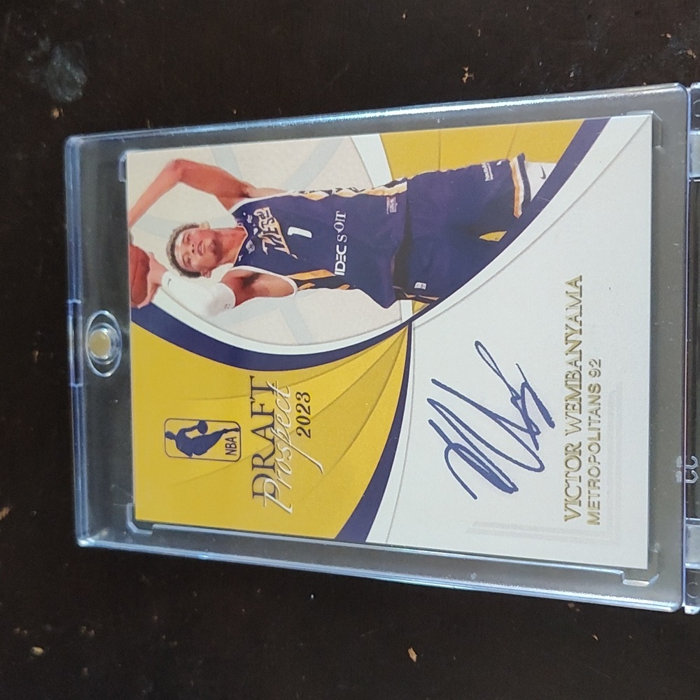 2023 Draft Prospect Victor Wembanyama Rookie #1 Pick Auto facsimile